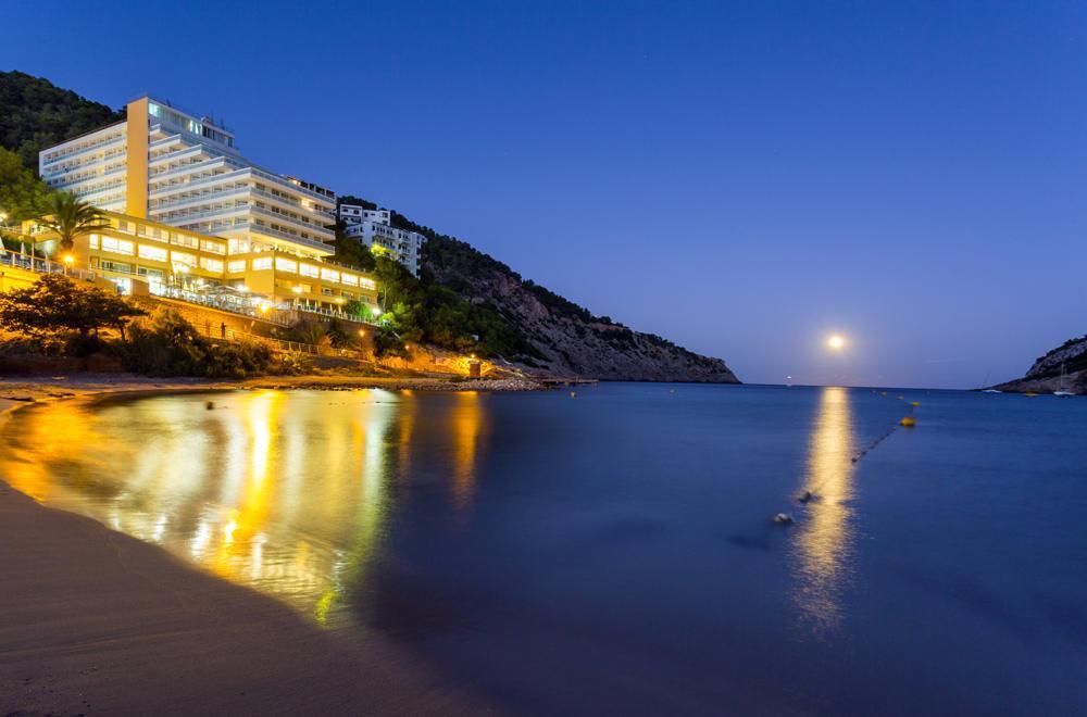 Hyde Ibiza Hotel Cala Llonga Exterior photo